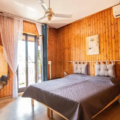 Yourquadrarooms B&b