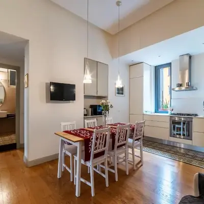 GuestHost - Bright & Roomy Apartment x6 - Trastevere District