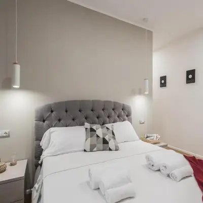 The Best Rent - Modern three-bedroom apartment a few steps from the Colosseum
