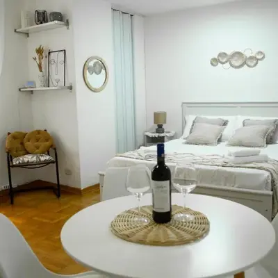 Shabby Roman Studio- ai fori Imperiali