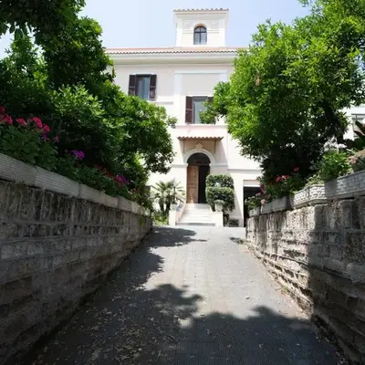 Domus Cordara - Splendido appartamento nel verde