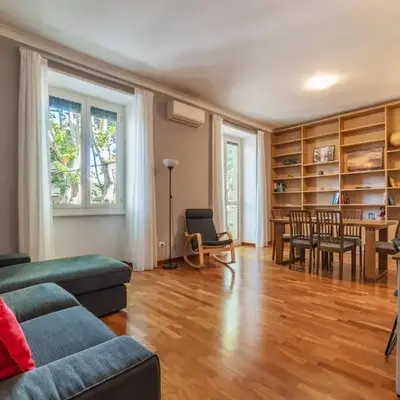 GuestHost - Rione Prati Comfy Apartment