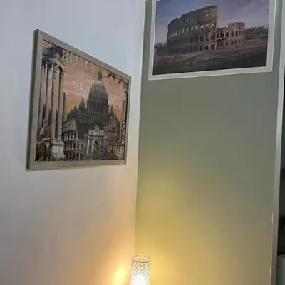 la rosa di roma colosseo