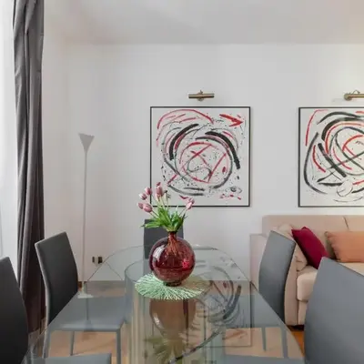 iFlat Red Roman Apartament