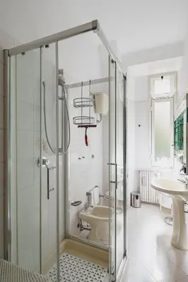 a bathroom with a shower and a sink at Luminoso vicino Piazzale Flaminio e Roma centro in Rome