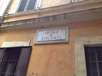 a sign on the side of a building at Casina Roma, 2 min to Piazza Navona in Rome