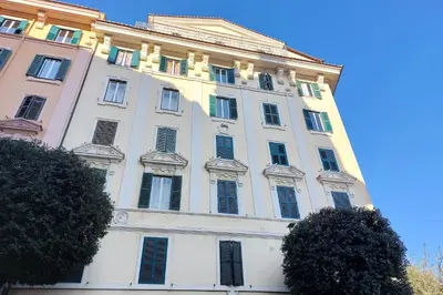 a large white building with many windows at Vaticano in Rome
