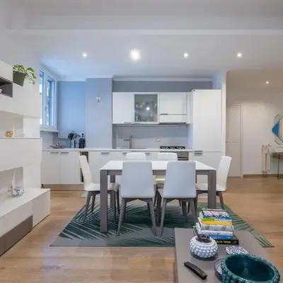 [CASA LUCIA 5 stelle] Lungotevere della Vittoria