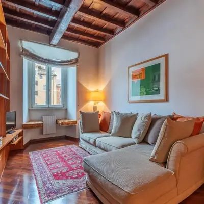 GuestHost - Campo de Fiori Unique Apartment