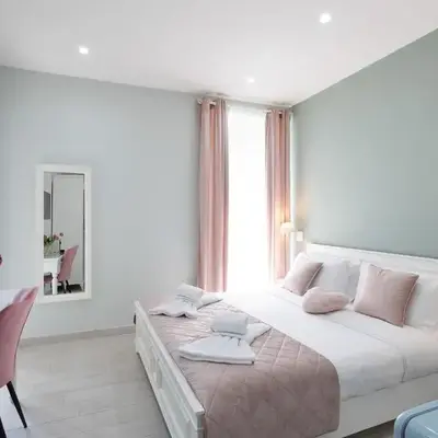 Colosseo House