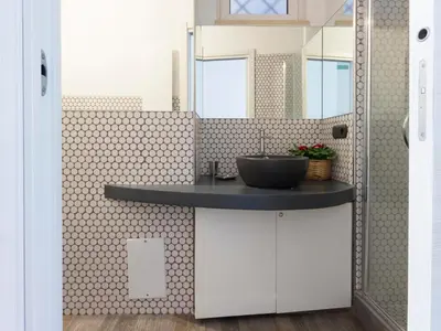 a bathroom with a sink and a mirror at Domus Rinascimento (Piazza Navona) in Rome