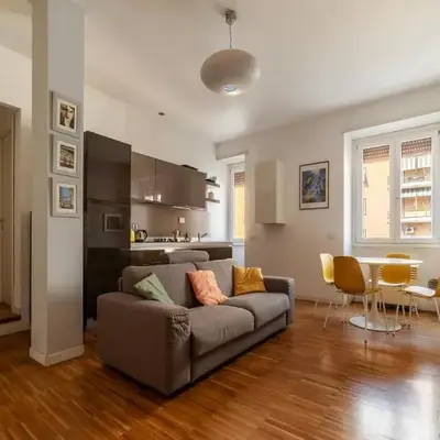 GuestHost - Chic Stay at Magnagrecia Rome Apartment