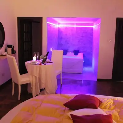 Suite and room