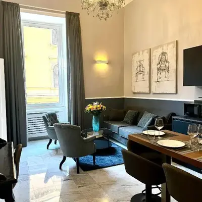 Via Veneto Luxury House