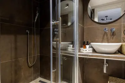 a bathroom with a shower and a sink at MauveSweetRhome 1 in Rome