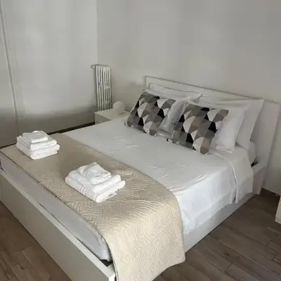 LoveRhome Apartment 10