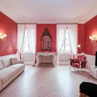 Luxury in Piazza di Spagna
