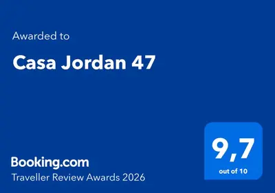 a blue sign with the words csa jordan at Casa Jordan 47 in Rome