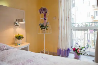 a bedroom with a bed and a window at Sleeppo B&B in Rome