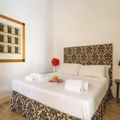 iFlat Lina Cavalieri House