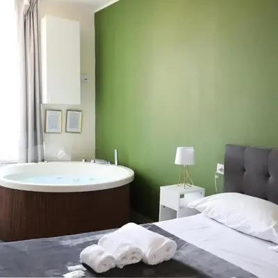 Vatican Jacuzzi House