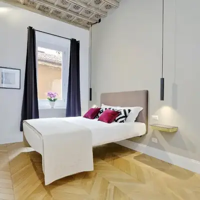 EVE Guest House at Trevi Fountain