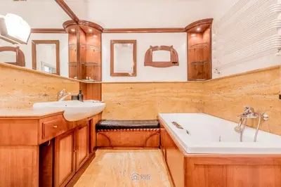 a bathroom with two sinks and a bath tub at Trastevere 40 in Rome