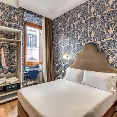Townhouse Condotti 29