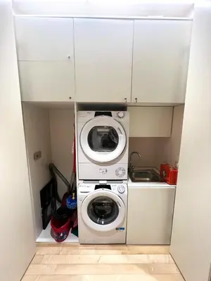 a washer and dryer in a small room at On Rome Affittacamere o GuestHouse in Rome