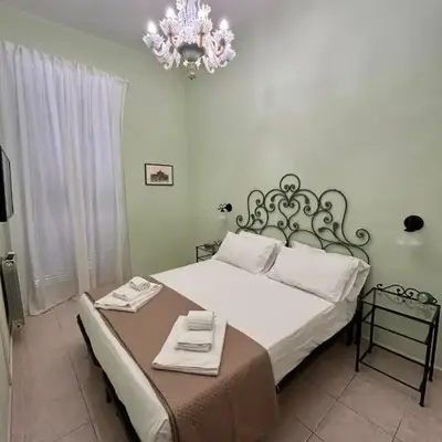 DOMUS Laura VATICANO