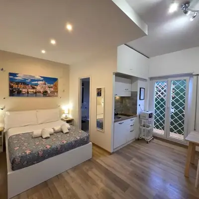 Simone's apartment