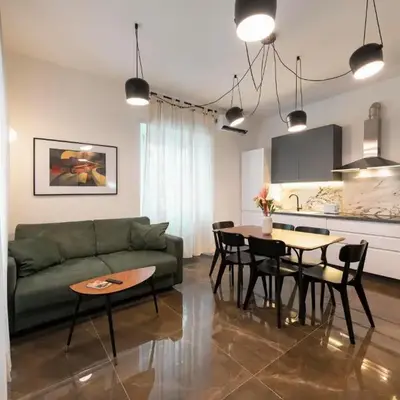 Roomeasy Vatican Apartment