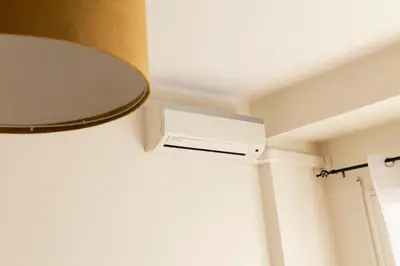 a ceiling mounted air conditioner in a room at Appartamento Scena Vaticana in Rome