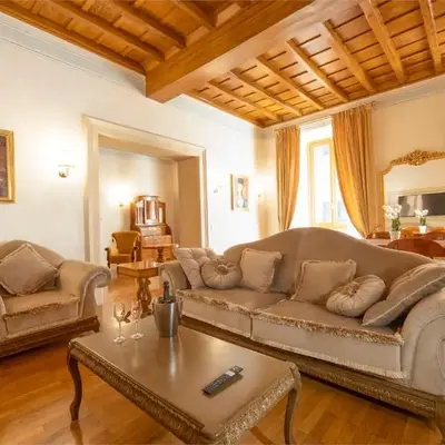 Pantheon Suites in Rome