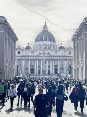 a group of people walking in front of a building at Vatican Apartment - Betty Home in Rome