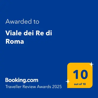 a yellow sign with the text wanted to value del rector roma at Viale dei Re di Roma in Rome
