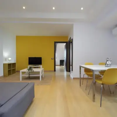 Cozy and comfy apartment in Piramide metro stop