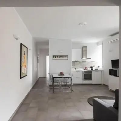 Nice and spacious apartment near the Vatican and Starbucks