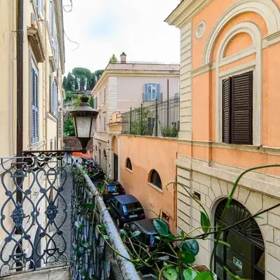 Colosseum Apartment with Terrace by NDP rent