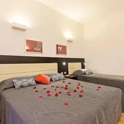 Domus Best Guest House