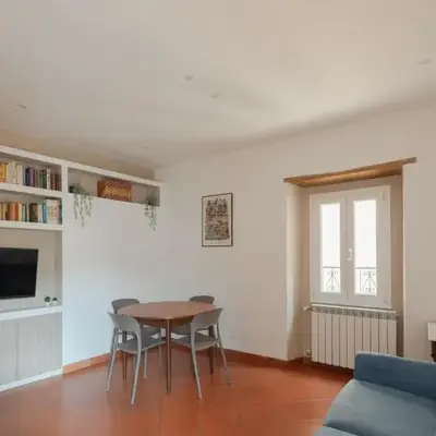 Colosseum Apt