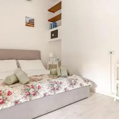 Daisy Home - Tiburtina loft in Rome WiFi