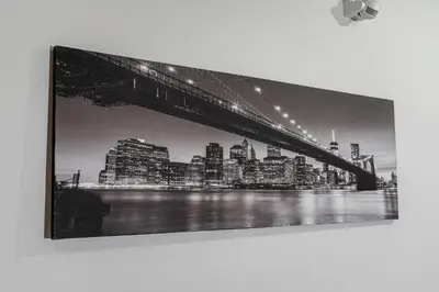 a black and white picture of the brooklyn bridge at MagicHouse 2 Camere 2 Bagni -15 min Colosseo in Rome