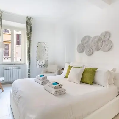 Iflat New Cozy Retreat Near the Colosseum