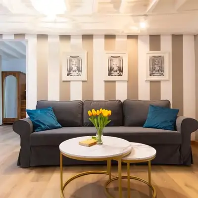 Elegantis Monti Suite Apartment