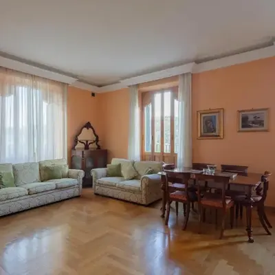 Tomas' house Clodio