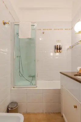 a bathroom with a shower and a sink at Elegant Home San Pietro vicino alla Metro in Rome