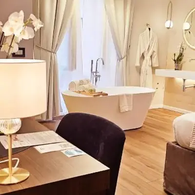 STOA ROME Boutique Suites