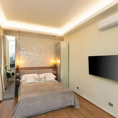 Dolcevita Vatican Apartment