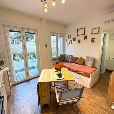 Happy House with private garden
